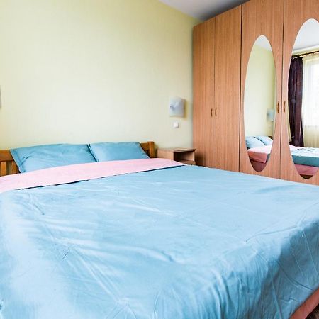 Cozy Apartment 布加勒斯特 外观 照片