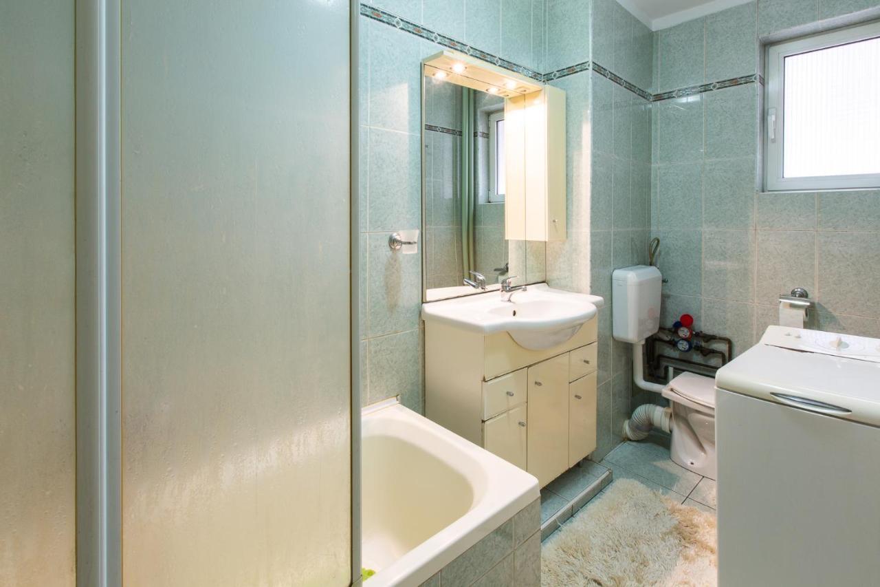 Cozy Apartment 布加勒斯特 外观 照片